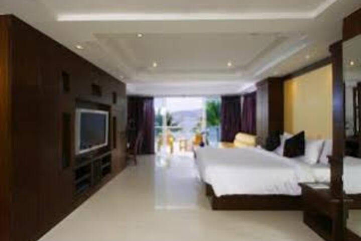 RAYABURI BEACH CLUB