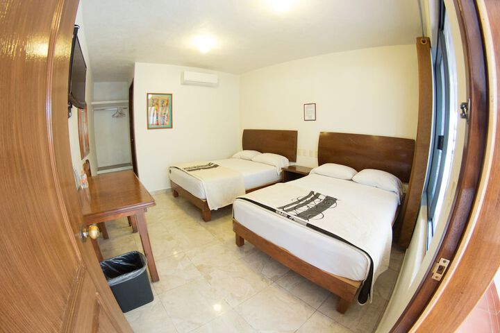 Room 10 of 45