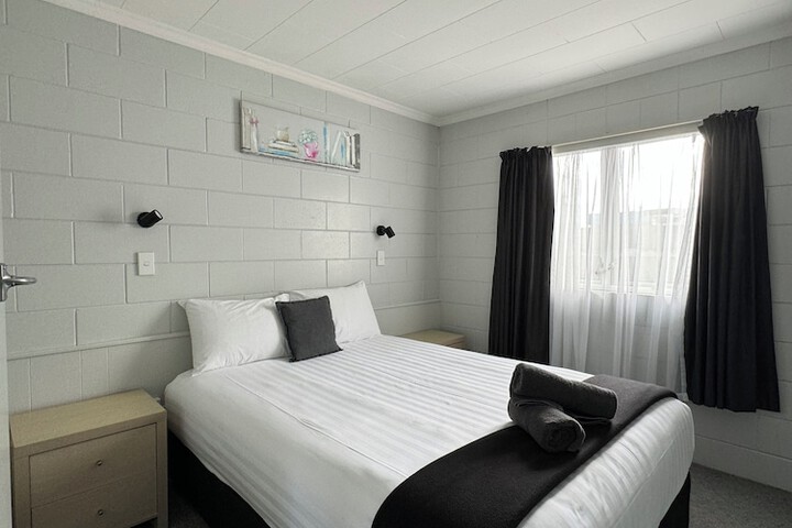 Room 21 of 59