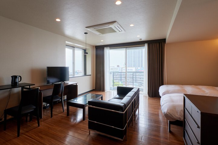 Room 26 of 79