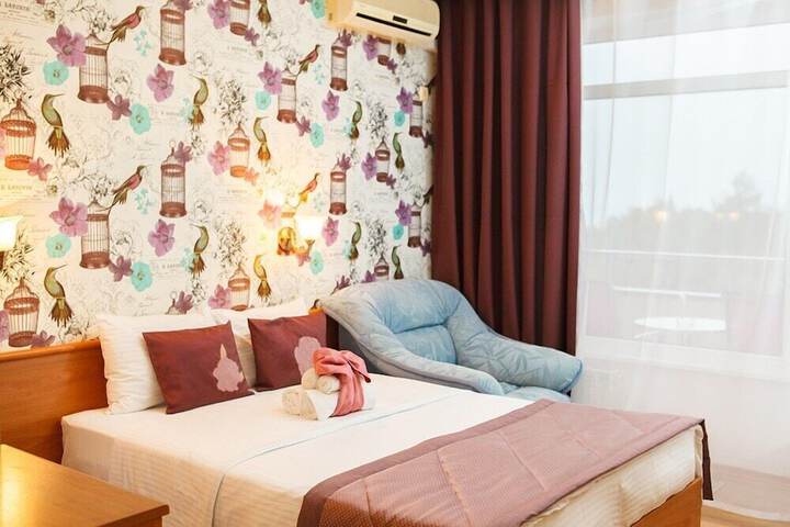 Room 52 of 158