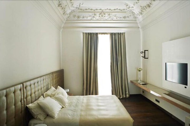 Room 20 of 67