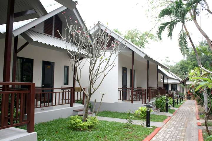 Hotel Exterior 60 of 61