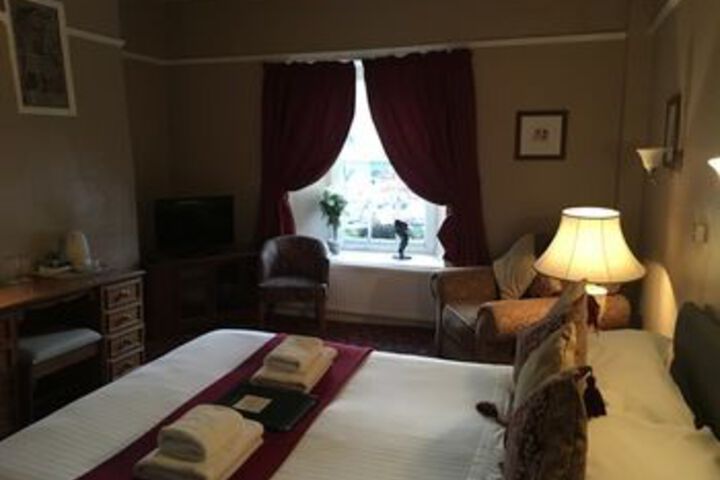 Room 16 of 30
