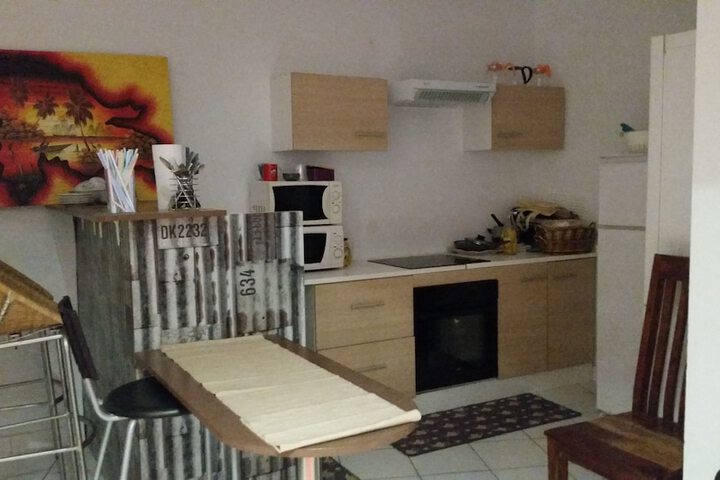 Room 33 of 62