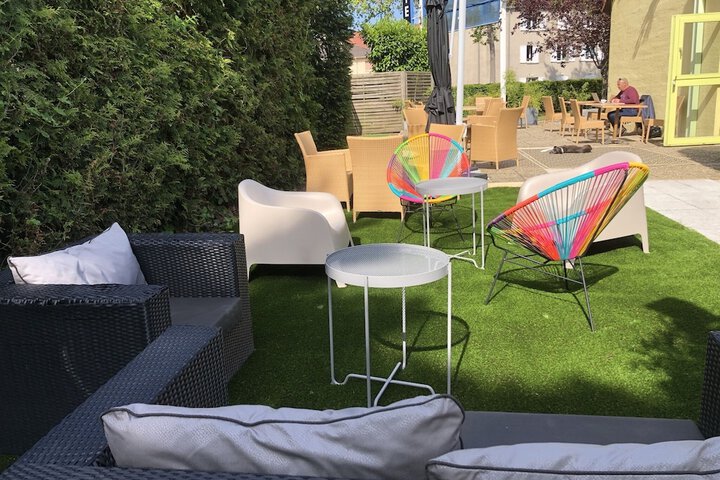 Terrace/Patio 56 of 102