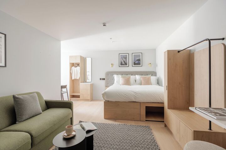 Room 29 of 52