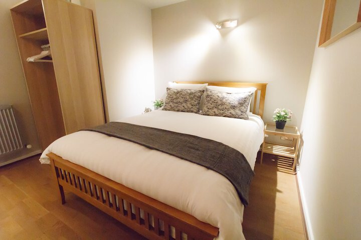 Room 13 of 63