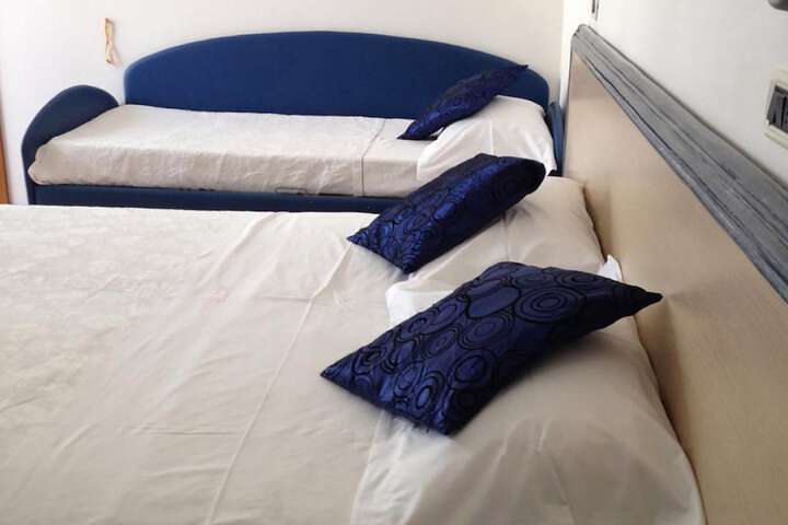 Room 20 of 62