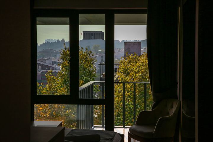 Room 18 of 31