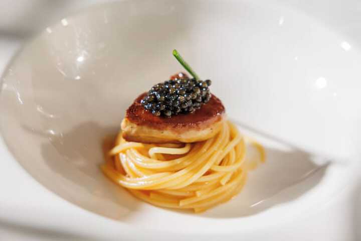 Dining 48 of 74