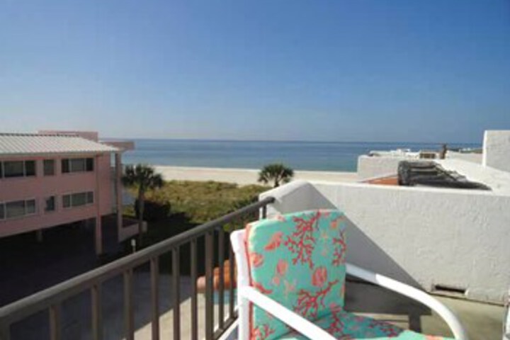 Terrace/Patio 2 of 23