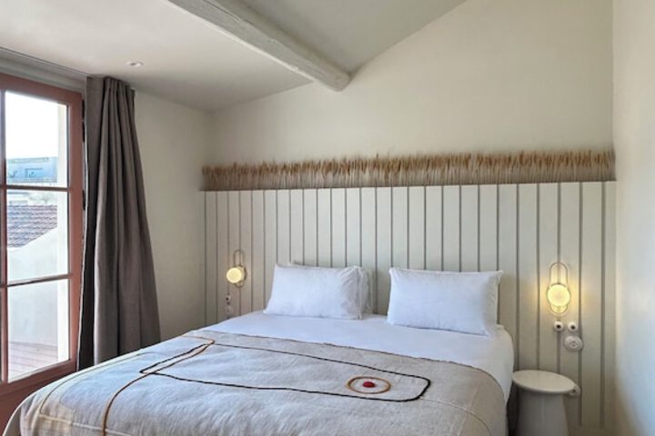 Room 20 of 108