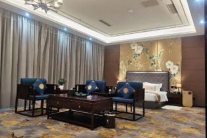 Shuhe Hotel