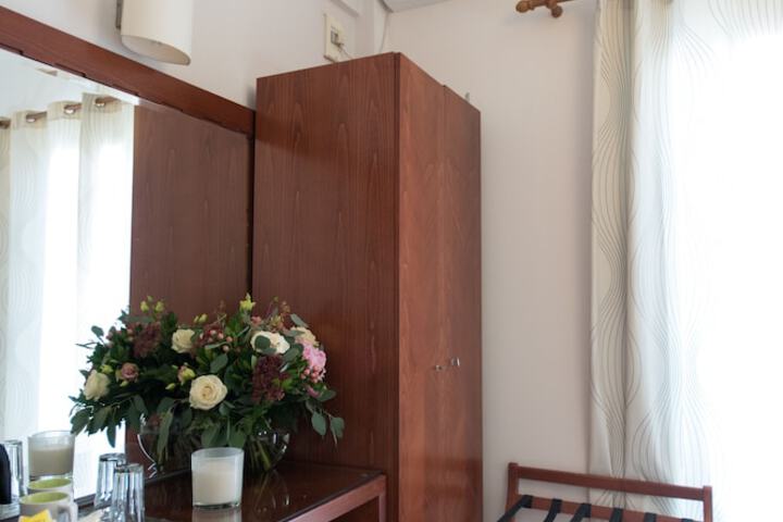 Room 39 of 74