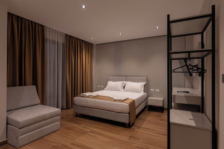 Room 15 of 95