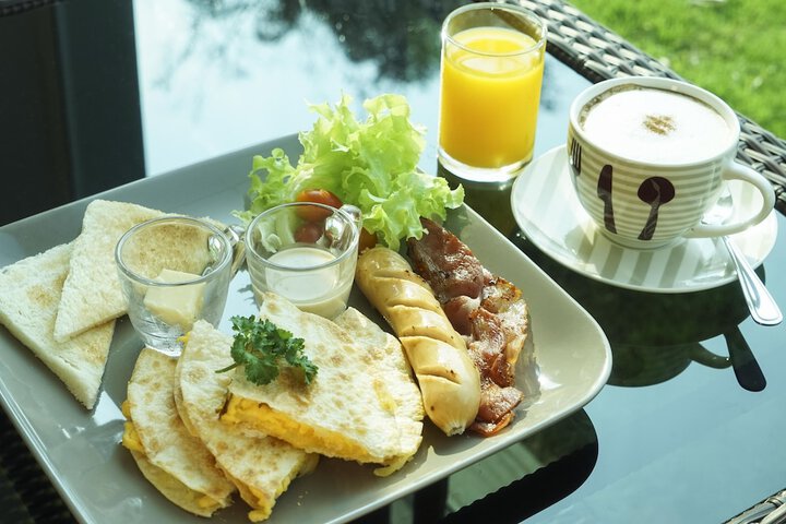 Breakfast/Coffee Service 66 of 87