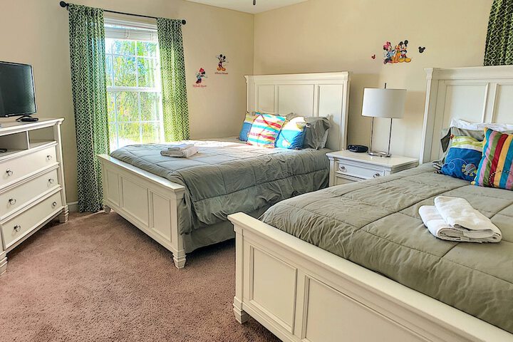 Room 11 of 51
