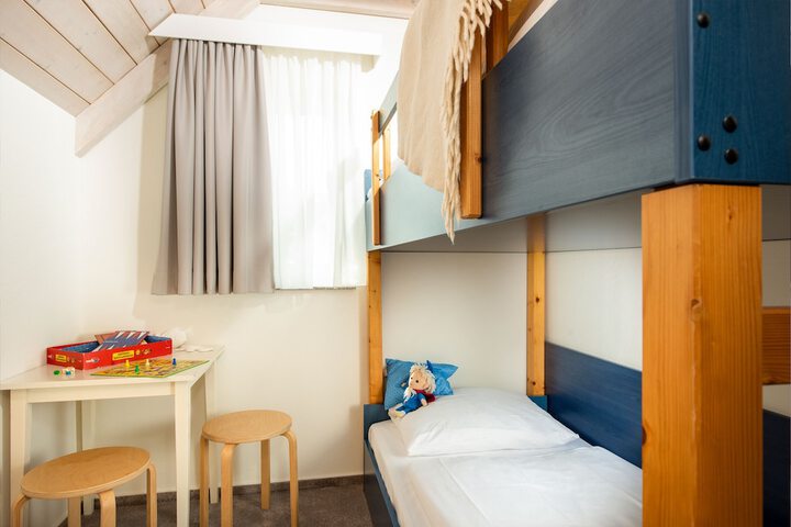 Children's theme room
