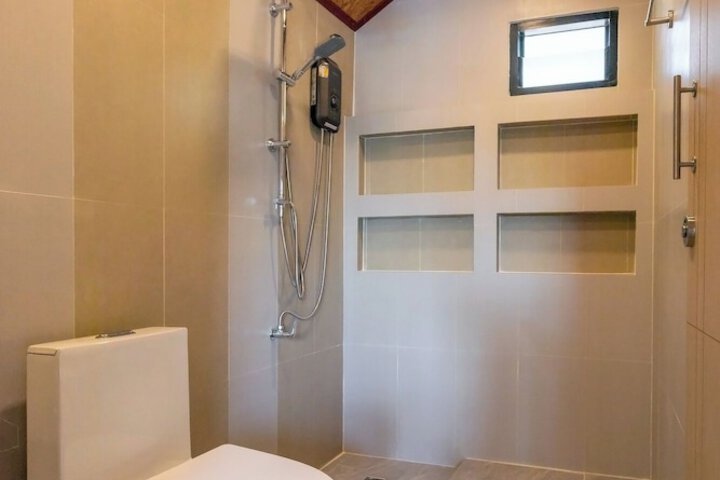 Room 70 of 154