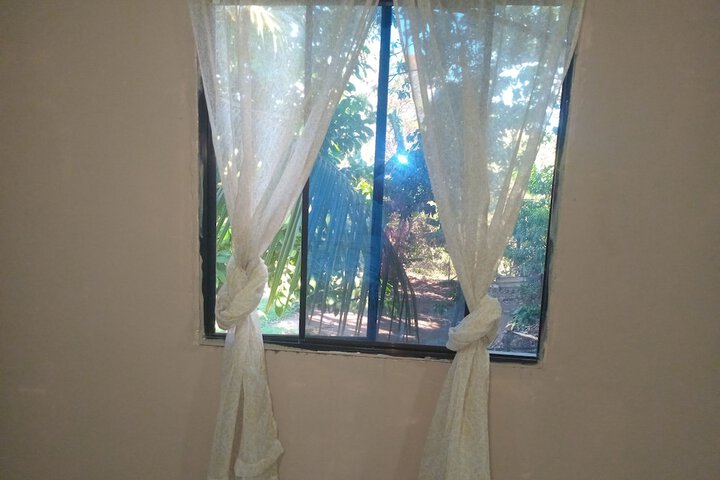 Room 8 of 21