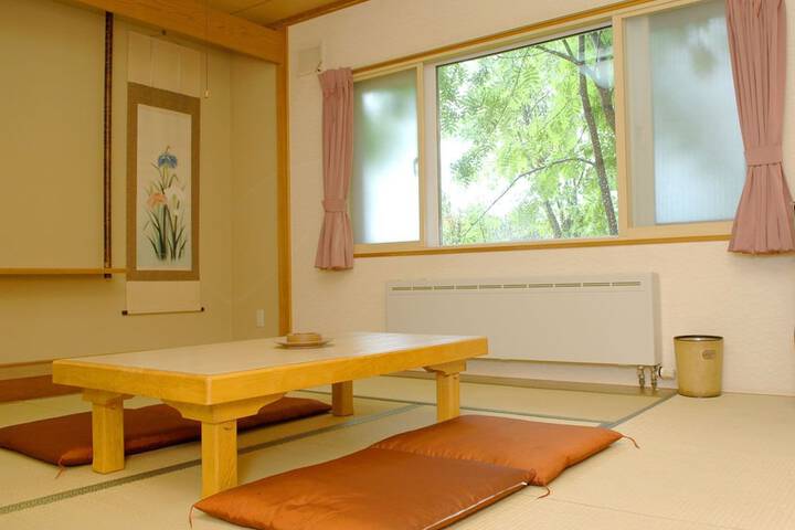 Room 9 of 56