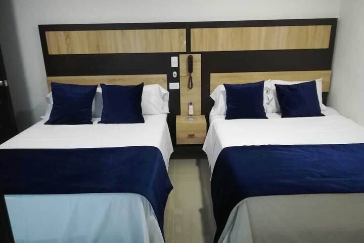 Room 8 of 21