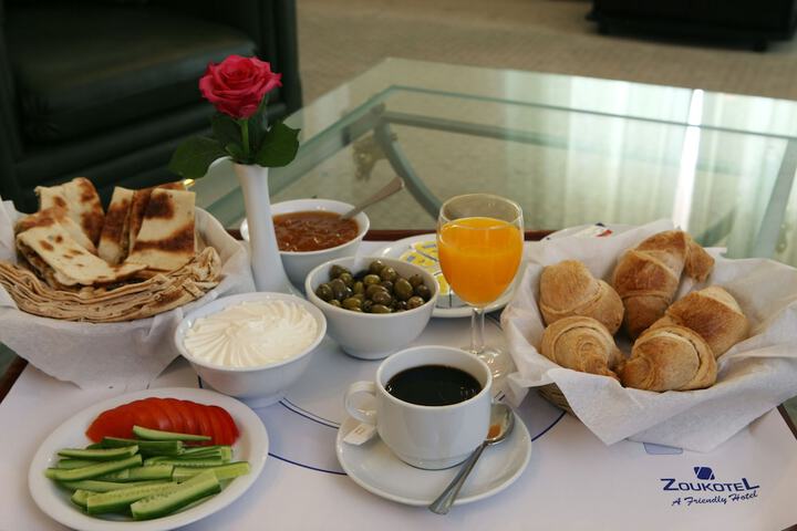 Breakfast/Coffee Service 44 of 56