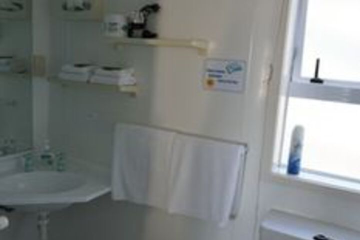 Room 7 of 22