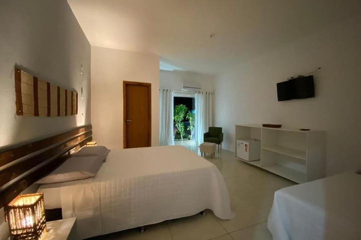 Room 7 of 82