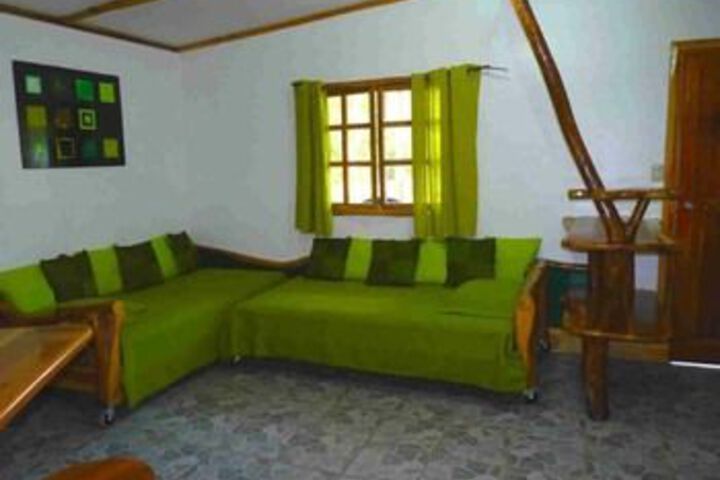 Room 28 of 38