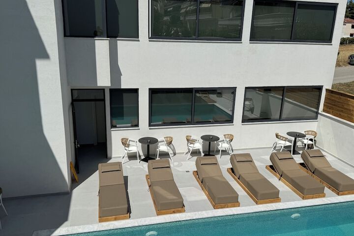 Terrace/Patio 36 of 55