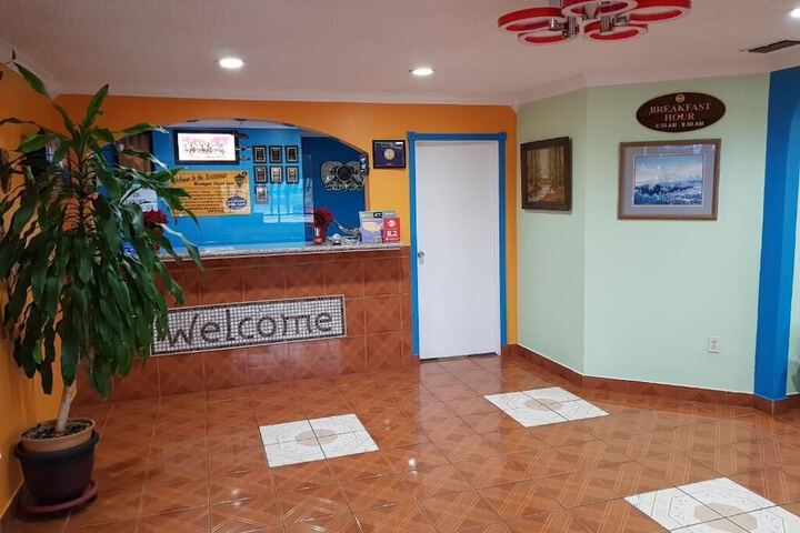 Hotel Interior 5 of 43