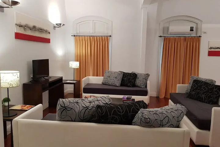 Room 3 of 22