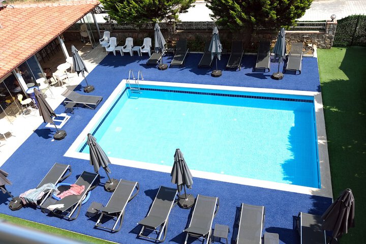 Hotel 56 of 64