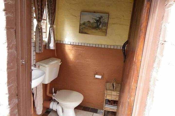 Room 12 of 27