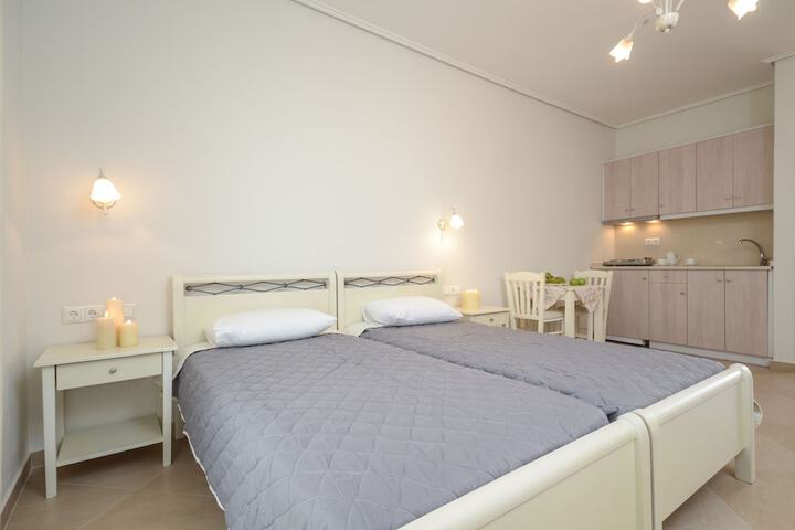 Room 10 of 109