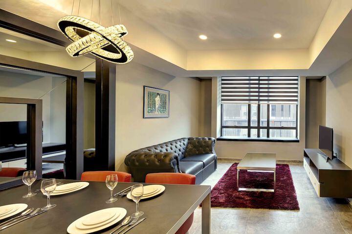 Dining Photos
