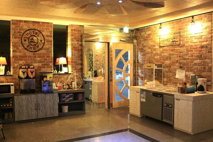 Hotel Interior 20 of 22