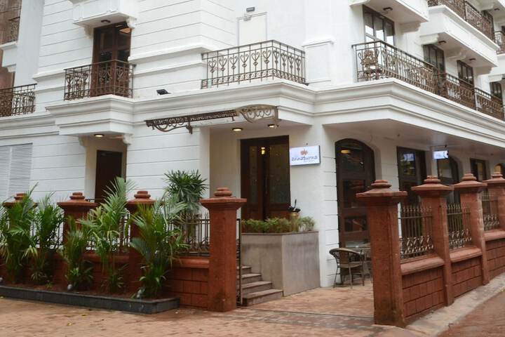 Hotel 16 of 17