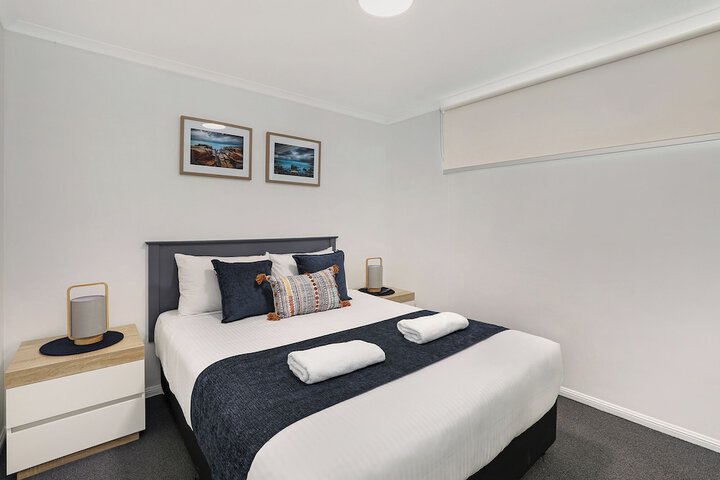 Room 32 of 272