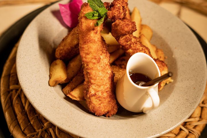 Dining 35 of 41