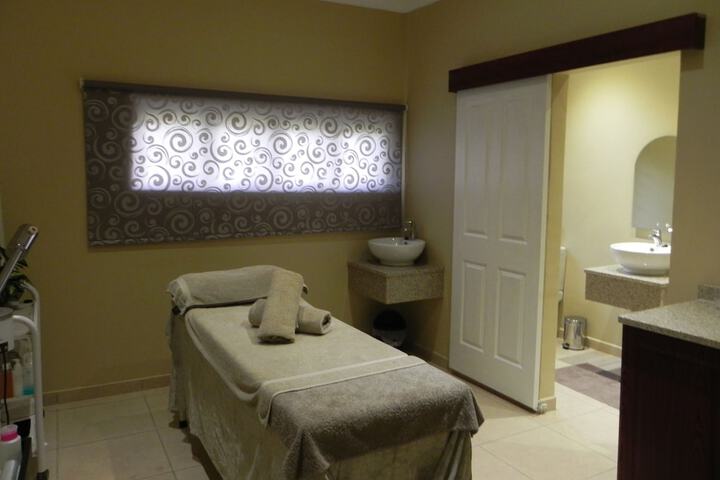 Room 41 of 73