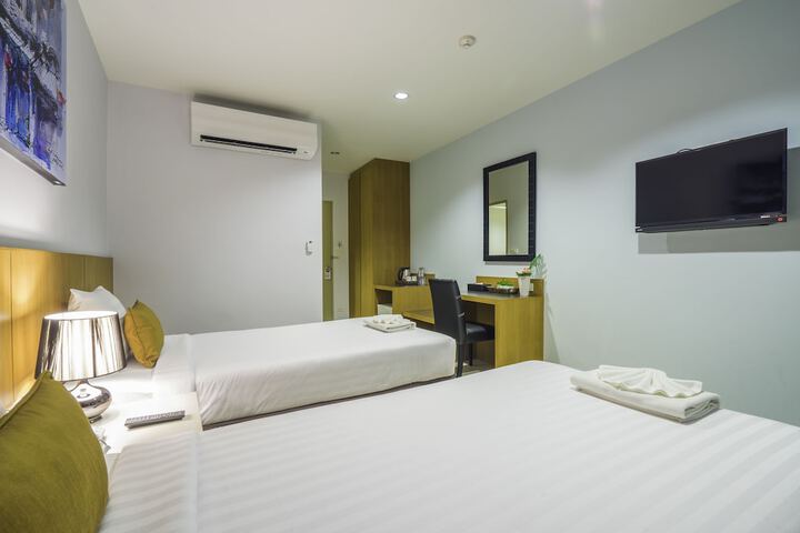 Room 8 of 46