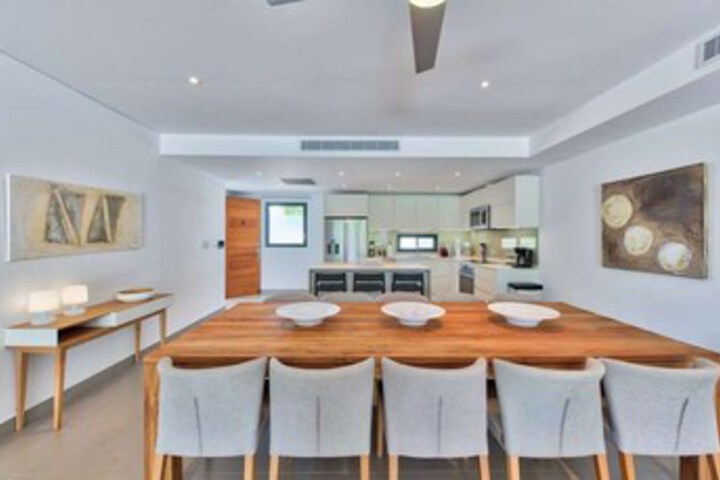 Room 5 of 20