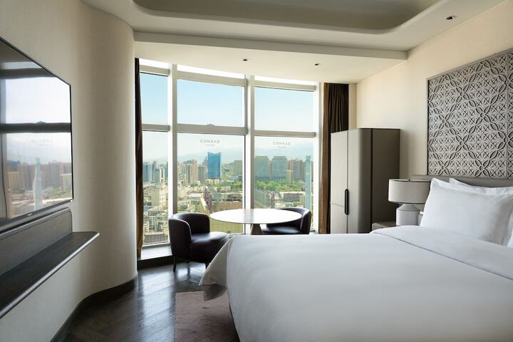 Room 30 of 60