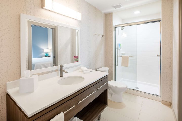 Bathroom shower