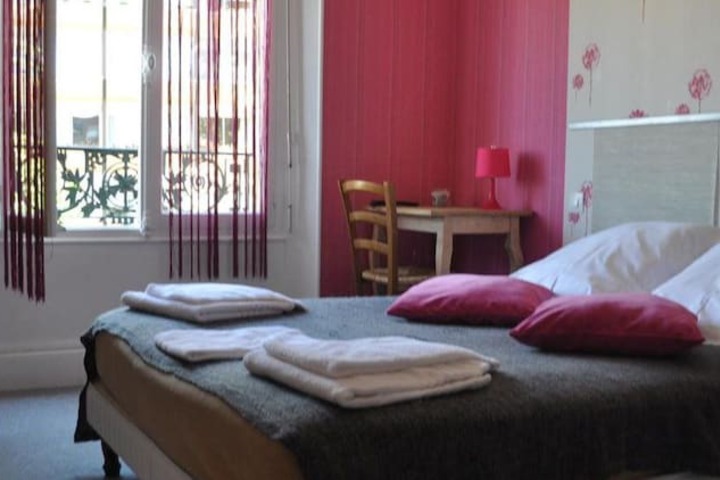 Room 3 of 59
