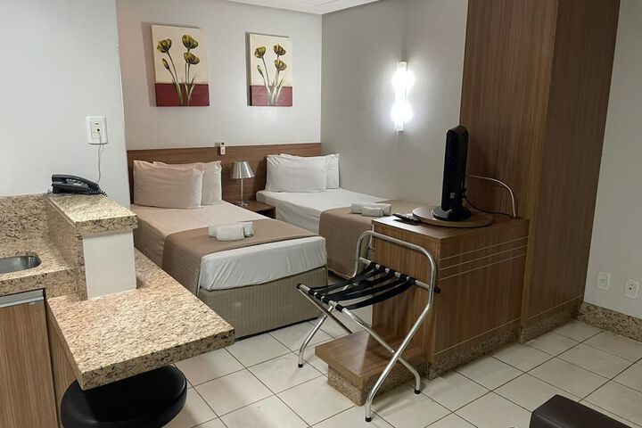 Room 4 of 30