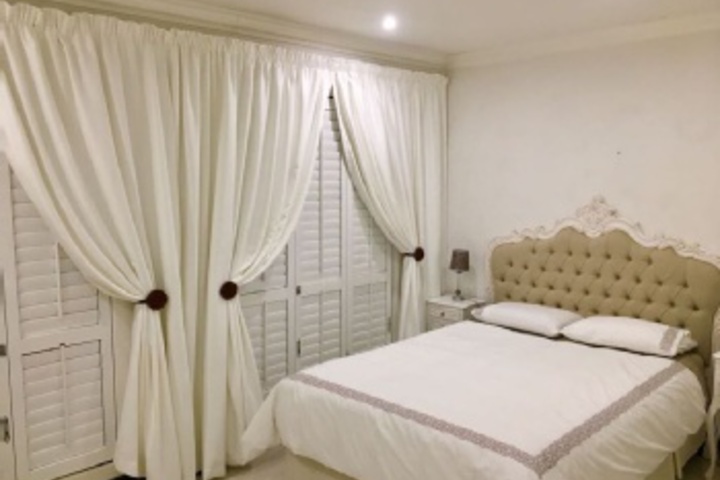 Room 153 of 216